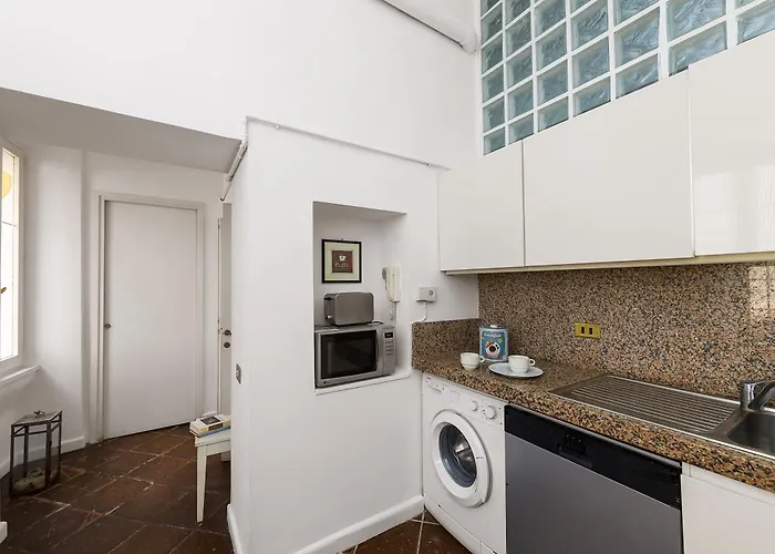 Apartment Bernini Al Borgo Rome